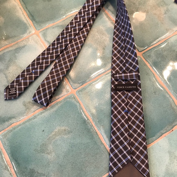 Vince Camuto tie. Hand made. - Picture 2 of 3